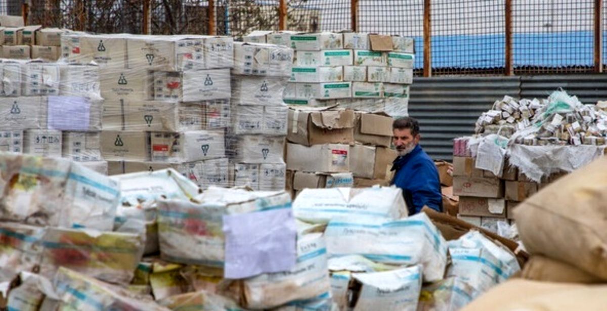 کشف محموله لوازم خانگی قاچاق در نهاوند&nbsp;